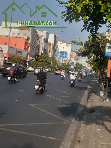 SIÊU MẶT TIỀN KINH DOANH ĐƯỜNG CỘNG HÒA, TÂN BÌNH - DT:80M2 - 3 TẦNG - GIÁ 18 TỶ