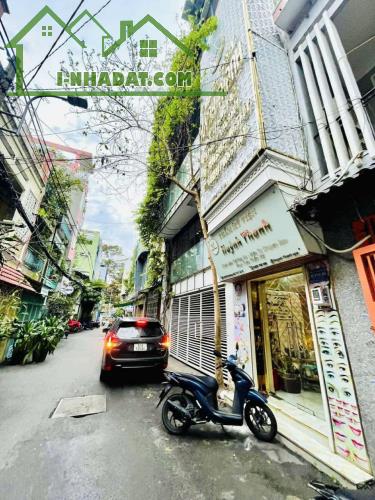 Ngộp Lạc Long Quân - giáp Q10 - 4 tầng  - view HXH gần 40 m2