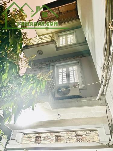 🚀 Nhà Dân Xây Thanh Nhàn 6,8 tỷ/ 32m2/5 tầng - Trước Nhà Sân Để Xe Siêu Rộng - Ngõ Thông,
