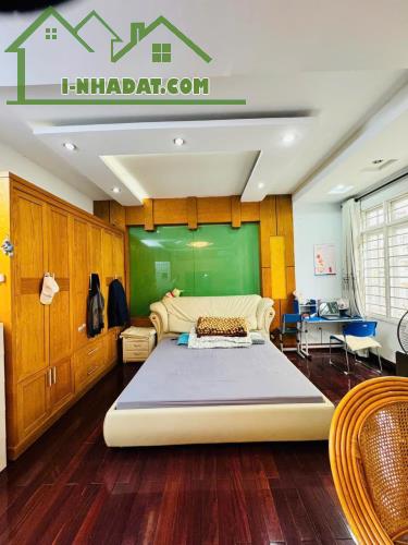 Bán nhà Hàng Bông, 75m2 x 3 tầng, mặt tiền 3.2m, 49 tỉ, dòng tiền 50tr/tháng - 2