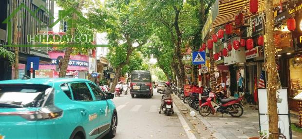 Bán nhà Hàng Bông, 75m2 x 3 tầng, mặt tiền 3.2m, 49 tỉ, dòng tiền 50tr/tháng - 3