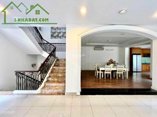 CHO THUÊ BIỆT THỰ SIÊU VIP 16 PHÙNG KHẮC KHOAN, PHƯỜNG KA ĐAO, QUẬN 1 - 2