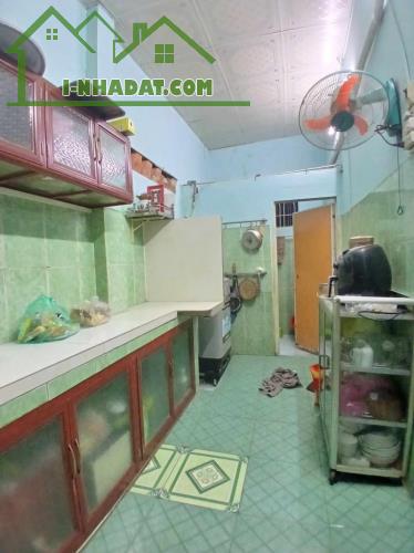 Bán nhà HXH 1/ Trung chánh , DT 62m2.Giá chỉ  3.5 tỉ (TL) - 3