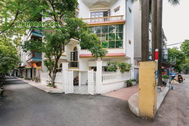 ❤️CHO THUÊ Biệt Thự Hoàng Công Chất, DT 150m, 4 tầng, căn góc MT 22m, NHÀ ĐẸP Ở LUÔN, Ô TÔ