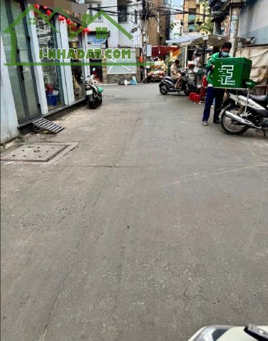 255m2 DTSD ngay ngã tư Bắc Hải - ô tô đậu cửa 5 tầng BTCT - Nhỉnh 7T TL - 2