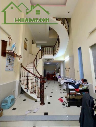255m2 DTSD ngay ngã tư Bắc Hải - ô tô đậu cửa 5 tầng BTCT - Nhỉnh 7T TL - 1