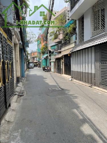 180m2 DTSD ngay chợ Ông Địa giáp quận 10 - 3 căn ra  xe tải thông - Nhỉnh 5 Tỷ TL