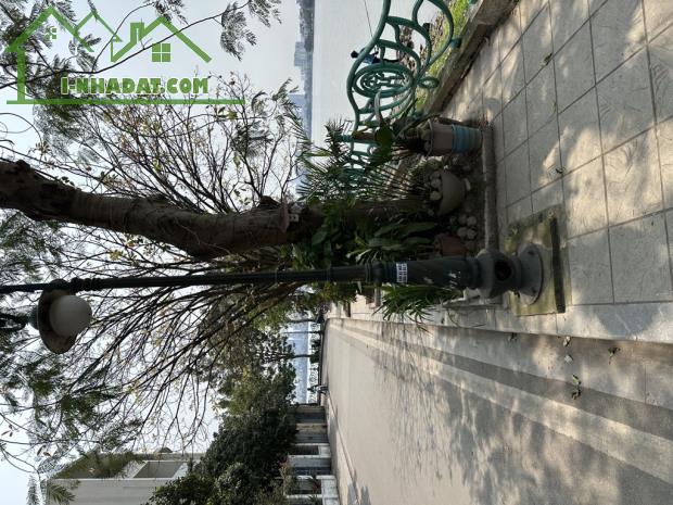 BÁN NHÀ MẶT PHỐ TỪ HOA, QUẢNG AN, TÂY HỒ DT 380m2, NHÀ 5 TẦNG, MẶT TIỀN KHỦNG, GIÁ 320 TỶ - 2