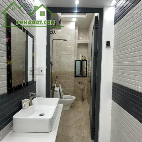 Nhà riêng ở đường Nguyên Hồng, Phường 1, Gò Vấp, Hồ Chí Minh là một lựa chọn lý tưởng cho
