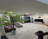 Bán Nhà Nguyễn Khang- Cầu Giấy. 39m2×5 tầng,mt:4,9m.dân xây để lại nội thất,gần phố.