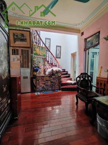 KHU BIỆT THỰ PHÂN LÔ Ô TÔ TRÁNH. QUẬN CẦU GIẤY. 4 MẶT THOÁNG VĨNH VIỄN KINH DOANH ĐA NGHÀN