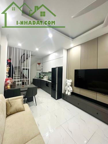 NHÀ ĐẸP GIÁP BÁT – LÔ GÓC – NGÕ Ô TÔ – GẦN PHỐ, 4 NGỦ, Ở NGAY – 7.6 TỶ TL 0886962299