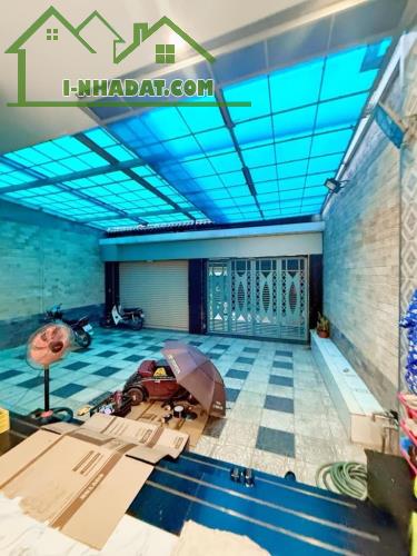 SIÊU PHẨM NGANG LỚN 8M SIÊU HIẾM - MẶT TIỀN ĐƯỜNG 9A BHHA - XE HƠI NGỦ TRONG NHÀ - 3 TẦNG - 1