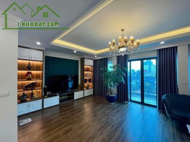 Ô tô tránh Hào Nam, ngõ thông KD, Sổ phân lô MT vip 4.5m, DT 52m2, giá 15.5 tỷ - 1