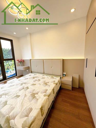 Khẳng định độc nhất Phụng Châu, Cực rộng. giá tốt. 48m2*4T. Ô Tô đỗ cổng: Giá 3 tỷ - 1