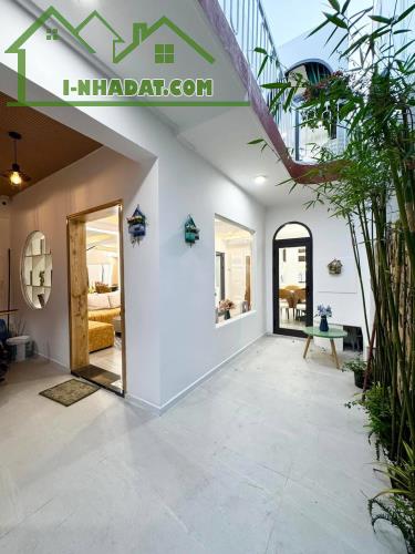 ► Kiệt gần Trưng Nữ Vương khu Chợ Mới, Phố Đi Bộ Bạch Đằng, 72m2, 2 tầng mới hiện đại, - 2