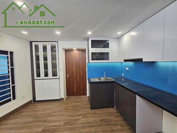 Nhà Mỹ Đình - Vị Trí Đắc Địa - Mặt Tiền Bề Thế - Thang Máy - Dòng Tiền Tốt - Giá 7.x tỷ - 1