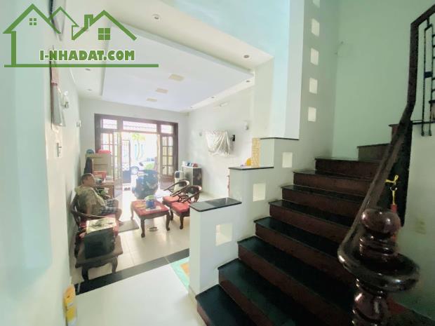 Bán nhà 4 tầng đường số P. Tân Phong, Q7 – DT 73m2 – Đường 14m – Giá chỉ 13,8 tỷ - 2