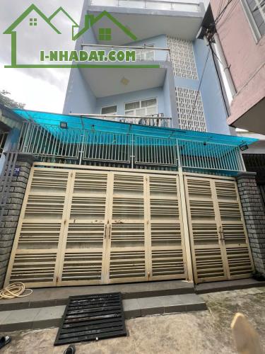 Bán nhà 1 trệt 2 lầu 76m2 thổ cư đường ô tô (P.Tân Tiến) chỉ 4 tỉ