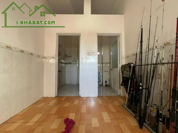 Bán nhà mặt tiền đường Chợ Cây Chàm, Quang Vinh, Biên Hòa, 155m2, giá 10 tỷ. - 4