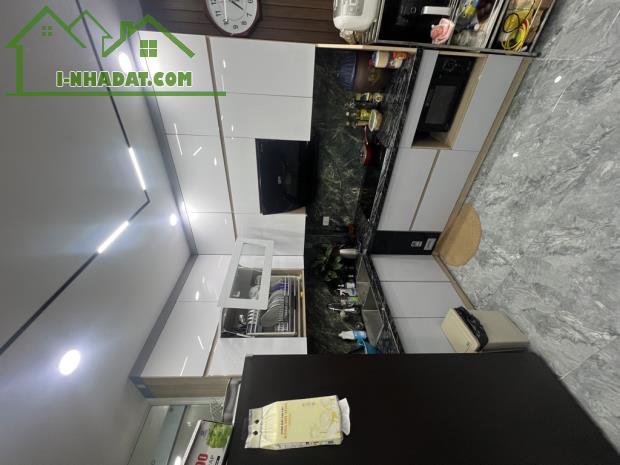 Nhà đẹp phân lô. Khu phố dành cho quân đội an ninh tuyệt vời - 2