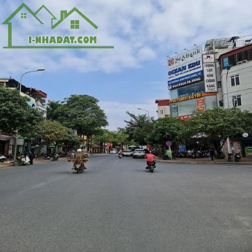 🏢 Chuyển nhượng căn góc 3 mặt tiền kinh doanh đỉnh tại Trâu Quỳ, Gia Lâm, Hà Nội! Lh