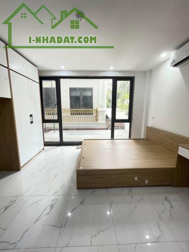 Bán nhà phố Trương Định, Hai Bà Trưng 56m, 7 tầng, Giá: 13.5 tỷ. LH: 0937158386 - 2