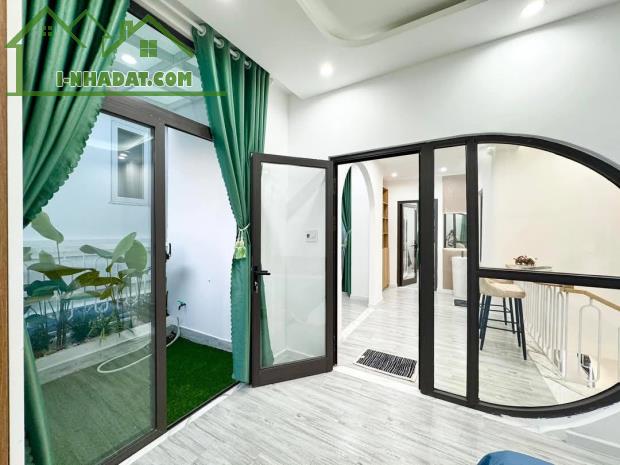 # Kiệt Trưng Nữ Vương gần Chợ Mới, Phố Đi Bộ Bạch Đằng, 72m2, 2 tầng mới hiện đại, 3.75 tỷ - 3