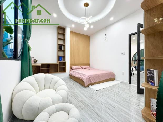 # Kiệt Trưng Nữ Vương gần Chợ Mới, Phố Đi Bộ Bạch Đằng, 72m2, 2 tầng mới hiện đại, 3.75 tỷ - 4