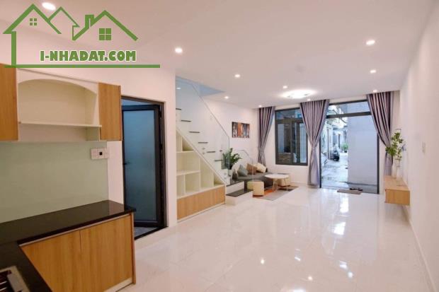 # Nhà K Hoàng Diệu 36m2, kiệt thẳng 1 rẽ, 2 tầng, xinh xắn sạch đẹp ở ngay, 2.4 tỷ - 3