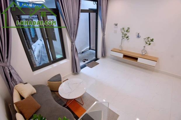 # Nhà K Hoàng Diệu 36m2, kiệt thẳng 1 rẽ, 2 tầng, xinh xắn sạch đẹp ở ngay, 2.4 tỷ