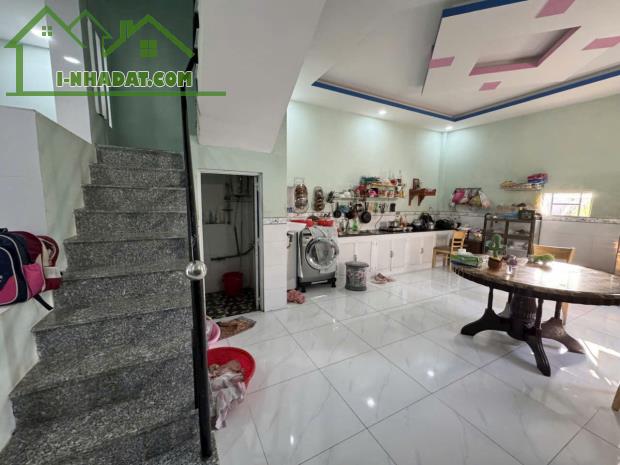 Nhà 1 triệt 1 lầu , giá rẻ hơn thị trường , đầu tư sinh lời cao ! - 3