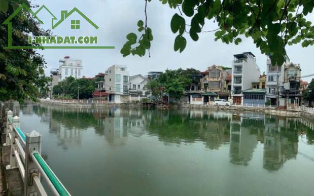Bá,n nhà phố ngọc thụy 33m2 nhà dân xây rất kiên cố con mới , giá 5,4 tỷ