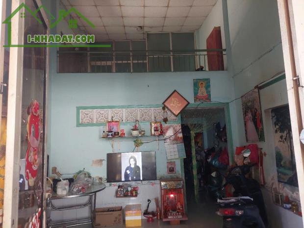 Kẹt Bank Bán đất tặng nhà C4 gác lửng gần mặt tiền TL19, 127m2 giá nhỉnh 4Tỷ - 1