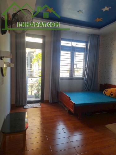 Bán nhà 3 tầng, 60m2 hẻm xe hơi đường số 6, P. Hiệp Bình Phước đối diên Vạn Phúc \ - 5