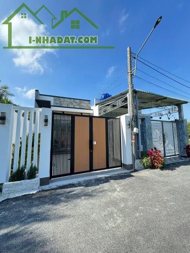 NHÀ MỚI XÂY KCN TÂN HƯƠNG,NỘI THẤT ĐẦY ĐỦ,ĐƯỜNG OTO VI VU