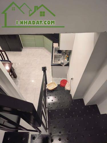 CẦN BÁN: NHÀ ĐẸP 110M2 - TRUNG TÂM THỦ ĐỨC (Q9) - LÊ VĂN VIỆT - 5,7 T (TL) - 4