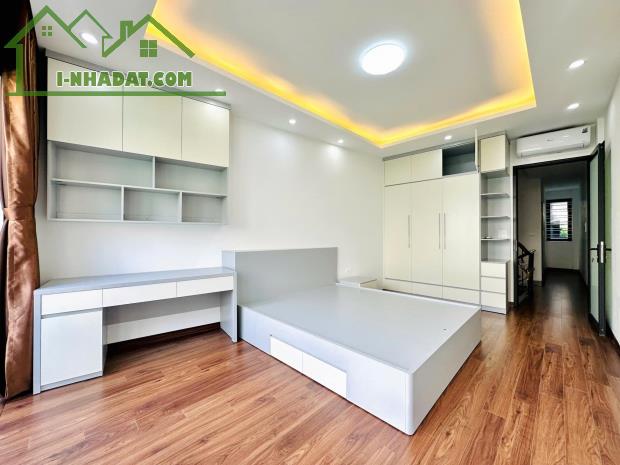 BÁN NHÀ GẦN HỒ BA MẪU – ĐỐNG ĐA, NGÕ RỘNG GẦN ĐƯỜNG Ô TÔ, NHÀ 5 TẦNG ĐẸP Ở NGAY. - 2