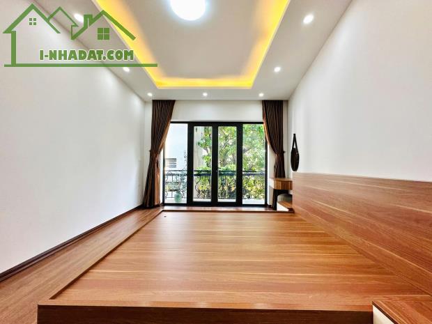 BÁN NHÀ GẦN HỒ BA MẪU – ĐỐNG ĐA, NGÕ RỘNG GẦN ĐƯỜNG Ô TÔ, NHÀ 5 TẦNG ĐẸP Ở NGAY. - 3