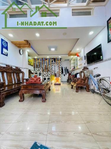 Cần bán căn nhà ở đường Võ Văn Ngân, Thủ Đức hẻm xe hơi-32m2-2tỷ450-SHR - 2