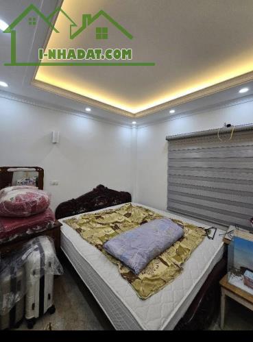 NHÀ NÀY KHÔNG MUA THÌ MUA NHÀ NÀO
BÁN NHÀ 55.5m2 5 TẦNG! NGÔ GIA TỰ- THANH AM- HÀ NỘI! - 2