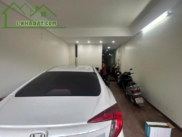 Bán nhà Nguyễn Thị Định, Mazda CX5 vào nhà, gần hồ, 47m2, 6 tầng, giá 18.3 tỷ - 1