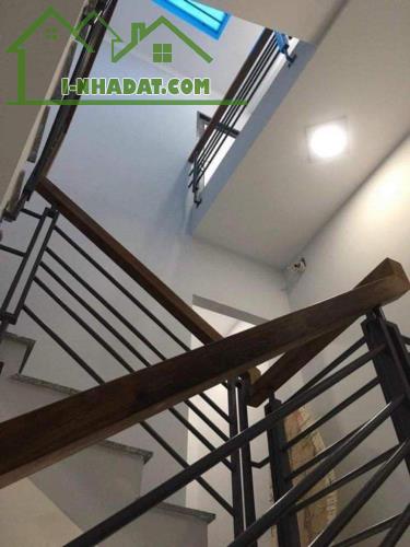 Mặt tiền Nguyễn Văn Nghi P.5 GV , 4 tầng 48m2 , dòng tiền 42tr/th - 2