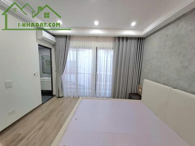 Nhà 6T thang máy Phố Trạm 40m2, lô góc, ôtô cách 20m, 10 tỷ Long Biên - 3