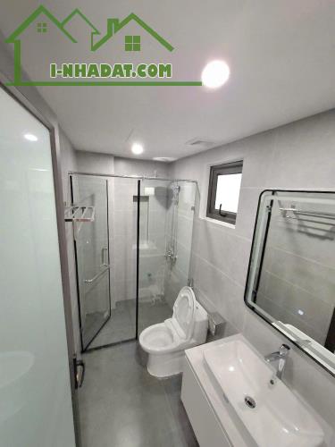 Nhà 6T thang máy Phố Trạm 40m2, lô góc, ôtô cách 20m, 10 tỷ Long Biên - 1