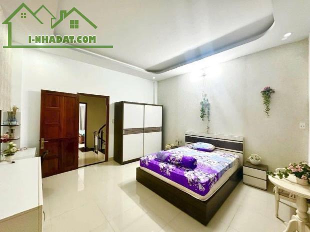 Mặt tiền đường nhựa 10m thông khu sài gòn Mới 4 tầng(4.5x14) 83 Đào Tông Nguyên chỉ 6.5 tỷ - 2
