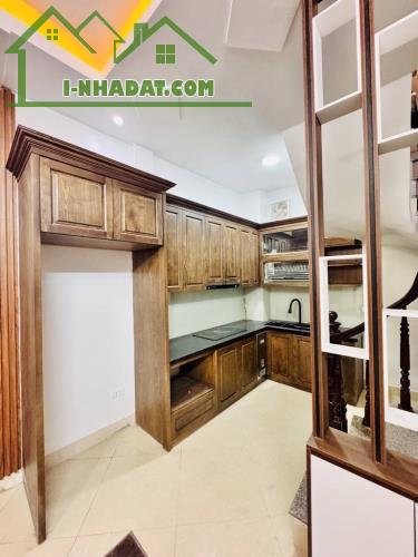 Bán nhà An Dương Vương dân xây 5 tầng cực đẹp mà giá cực tốt - 42m2- 6.8 tỷ - 2