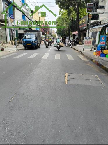 Bán nhà Mặt Tiền Trung Tâm Tân Phú 5x28M. Thu nhập 40triệu/tháng. Chỉ 14.9Tỷ