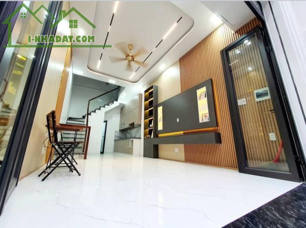 Bán nhà Võ Thị Sáu, Máy Tơ, Ngô Quyền, Hải Phòng. 4 tầng, 40m2, 4,35 tỷ. Ngang 4m, d2