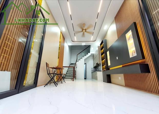 Bán nhà Võ Thị Sáu, Máy Tơ, Ngô Quyền, Hải Phòng. 4 tầng, 40m2, 4,35 tỷ. Ngang 4m, d2 - 1